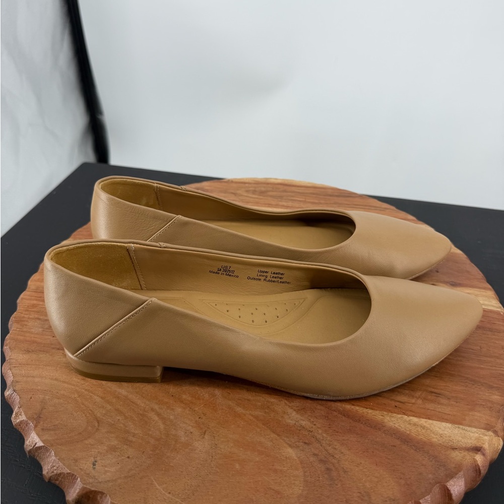 Nisolo‎ Fina Pointed Toe Flat almond tan leather sz 7
